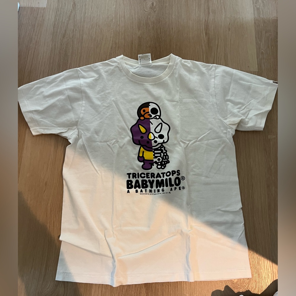 Baby milo bathing ape tshirt tee size M